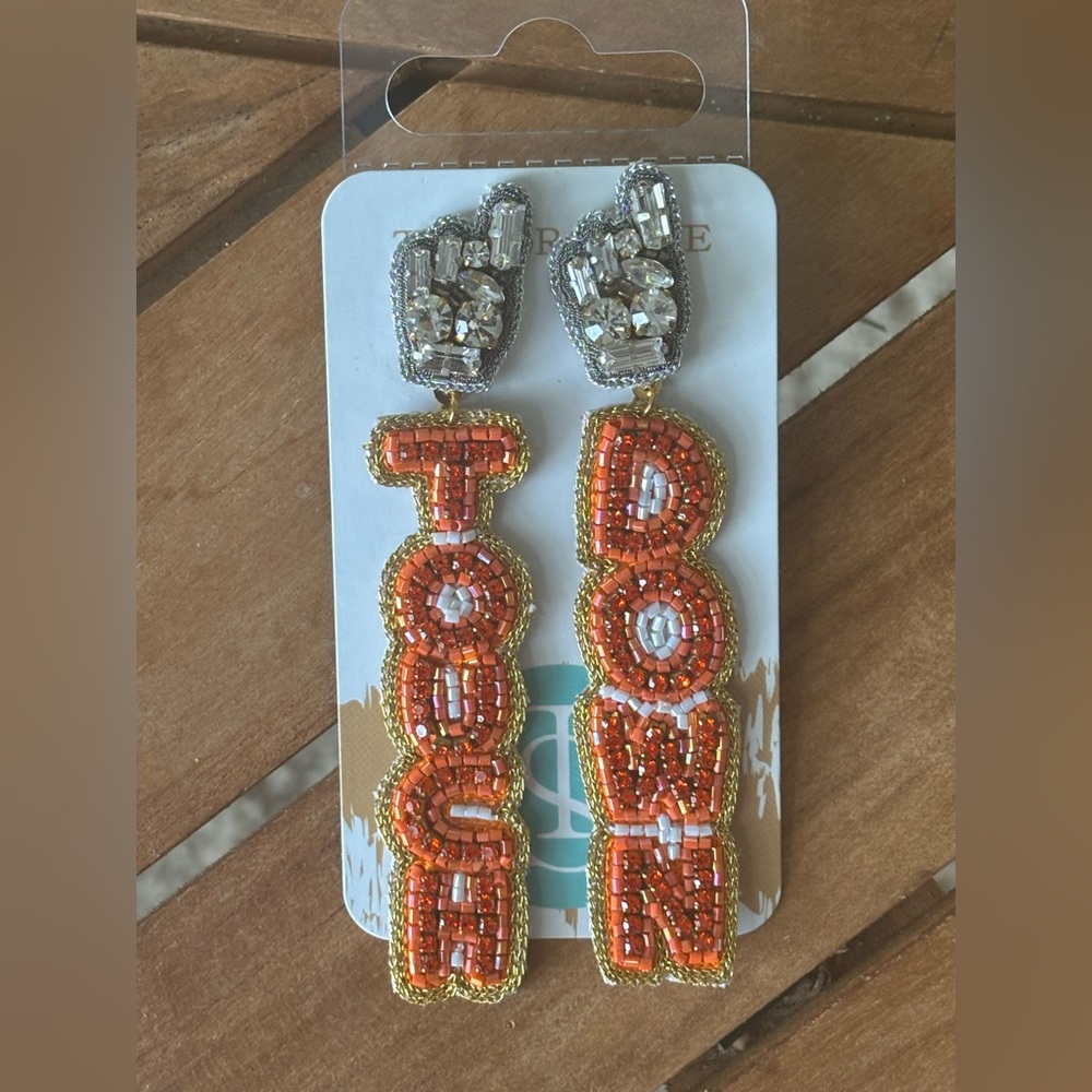 NWT Taylor Shaye Touchdown 4” Earrings Beaded Dangle
